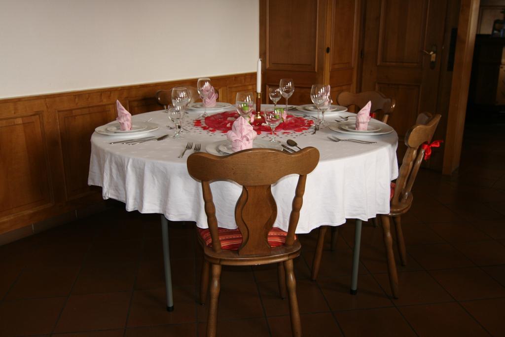 Rhynern Hotel Lindenhof מראה חיצוני תמונה