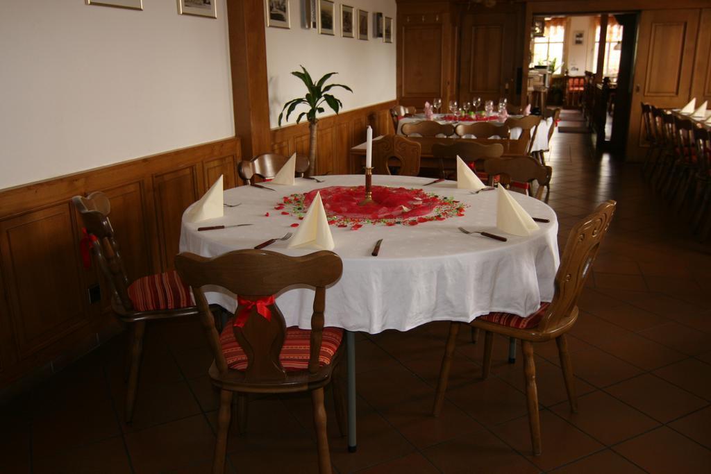 Rhynern Hotel Lindenhof מראה חיצוני תמונה
