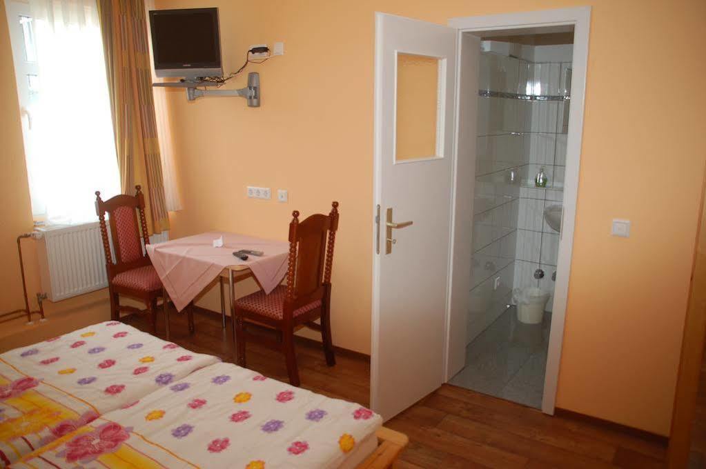 Rhynern Hotel Lindenhof מראה חיצוני תמונה
